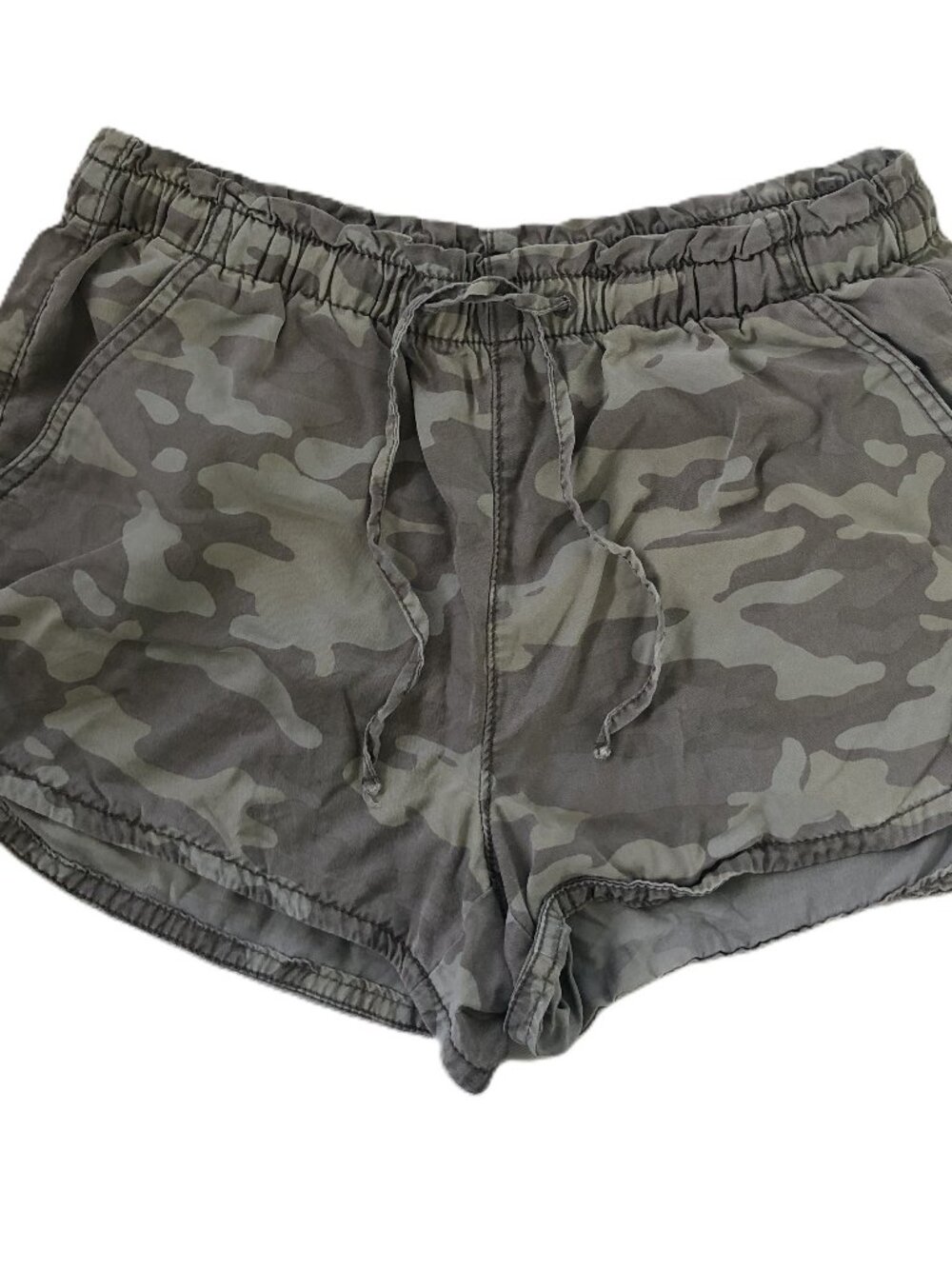American Eagle Womens Green Camo Pull On Shorts M